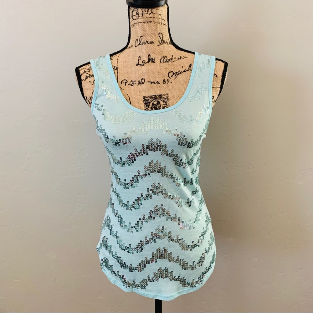NEW Rue 21 Top